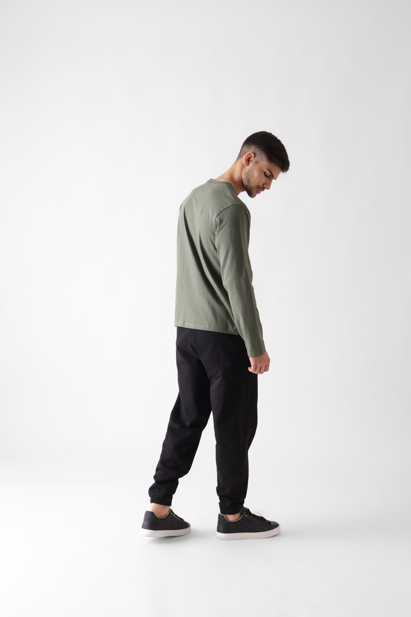 Olive Oasis Crew LS